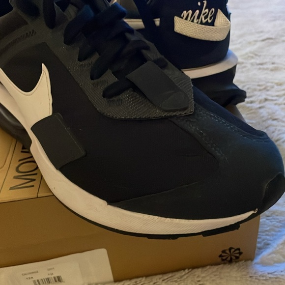Nike Air Max Pre-Day Black and White Size 12 - Picture 8 of 15